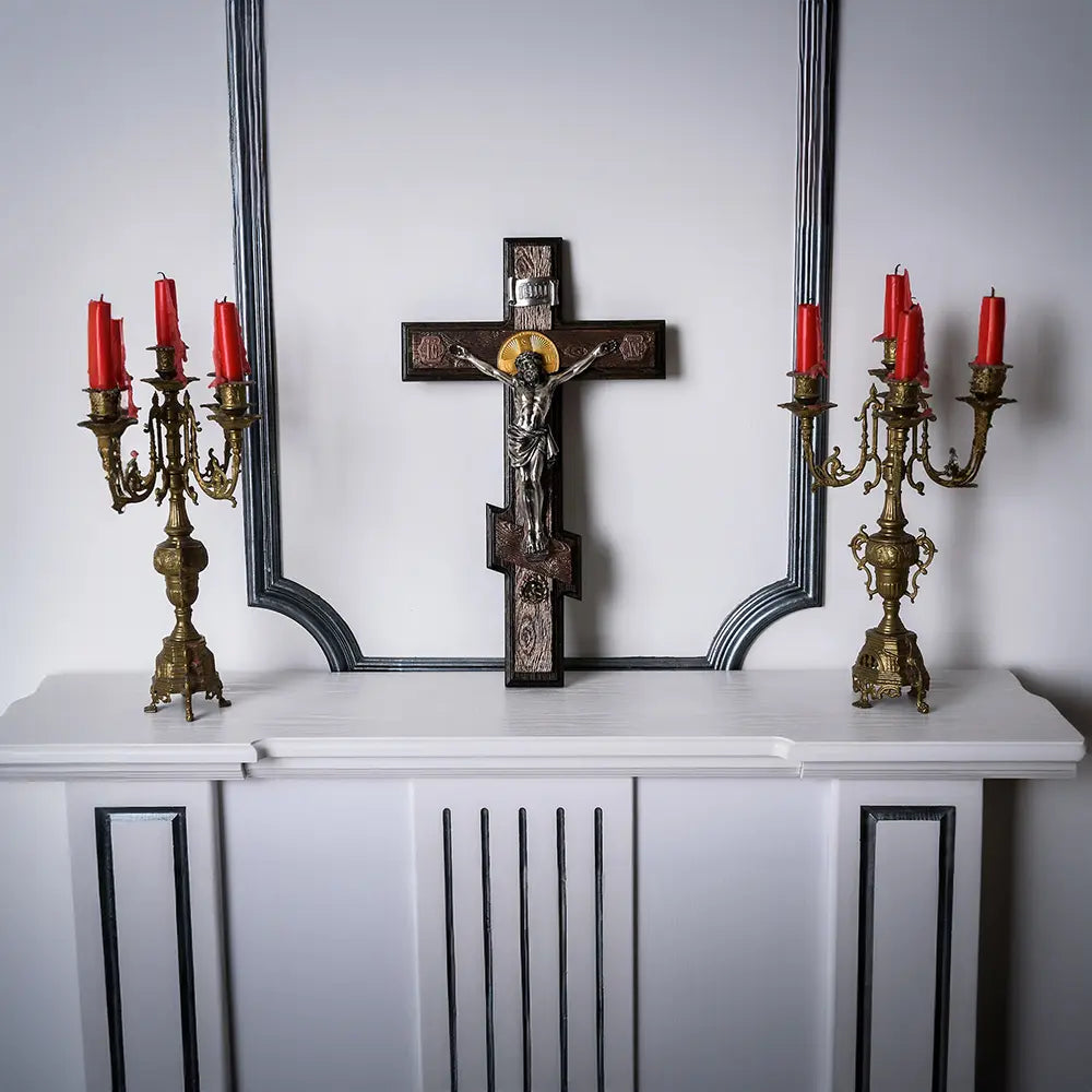 Crucifix de perete K01