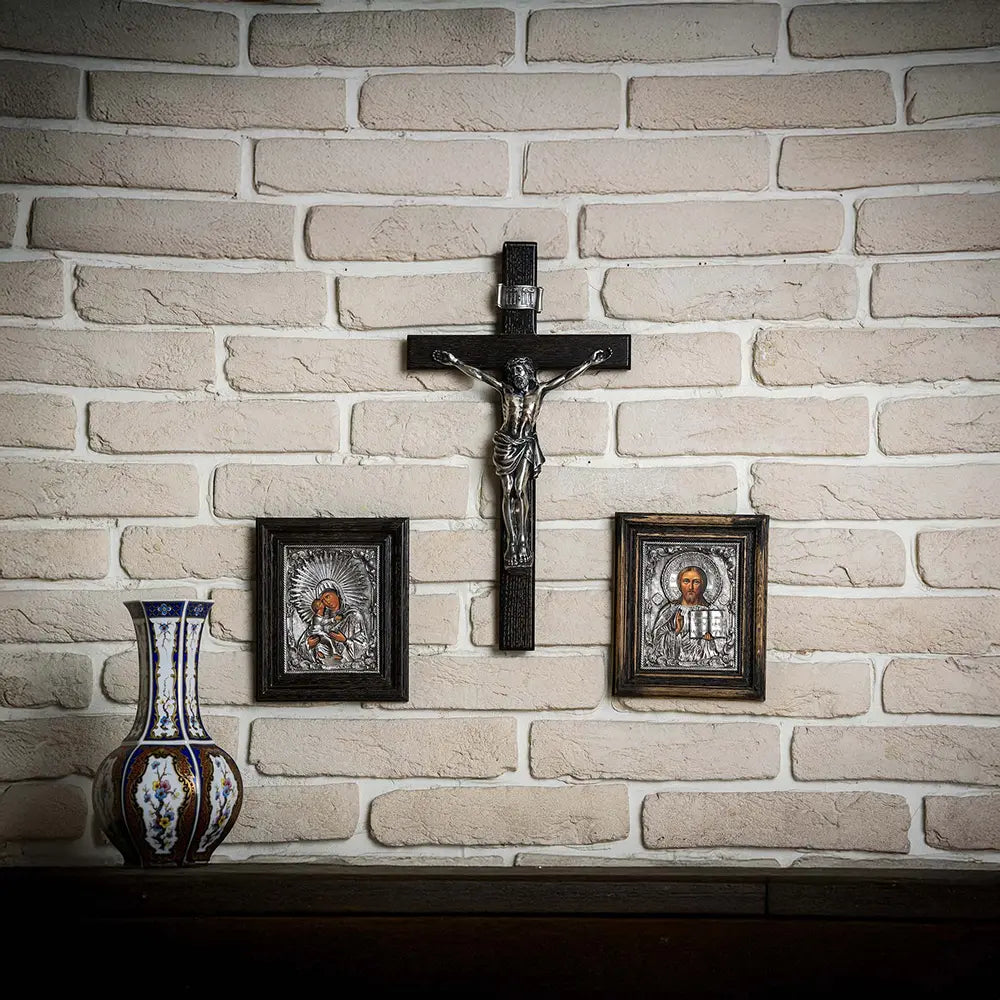Crucifix de perete K01.1