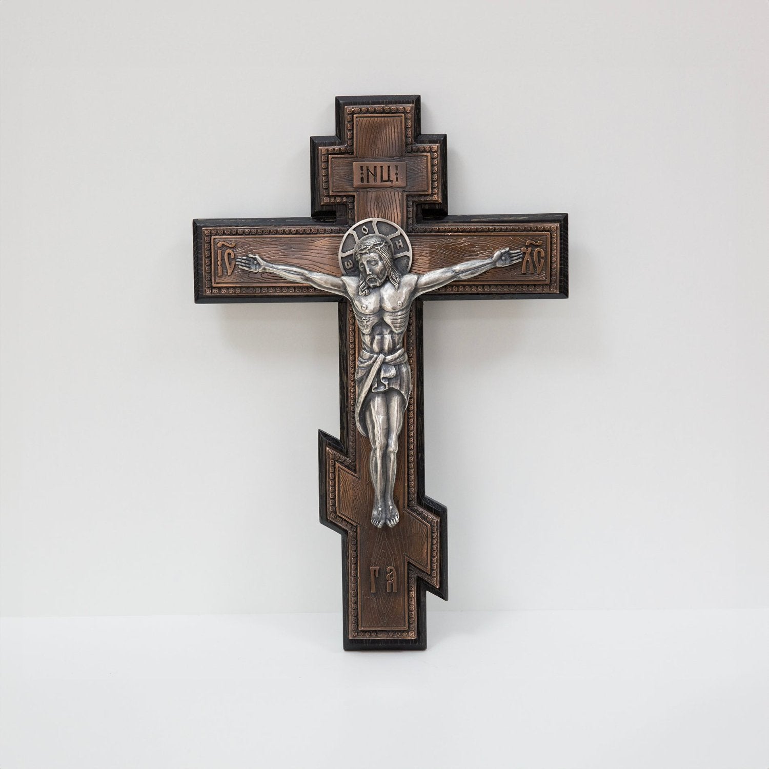 Crucifix de perete K02 la pret de 680 RON, cruce, cruce ortodoxa, cruce ortodoxa model, crucifix, crucifix ortodox, crucifixul, modele de cruci ortodoxe
