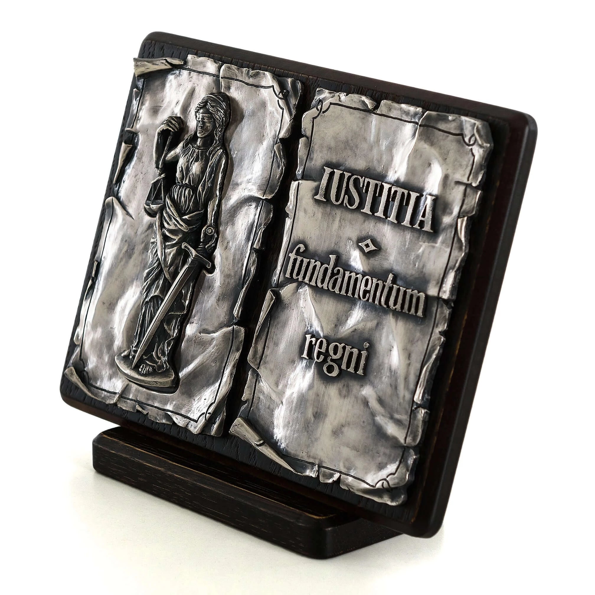 Plachetă Zeița Justiției