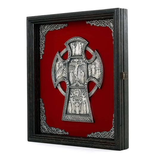 Crucifix în ramă K05.1 la pret de 1160 RON, cruce, cruce ortodoxa, cruce ortodoxa model, crucifix, crucifix ortodox, crucifixul, modele de cruci ortodoxe
