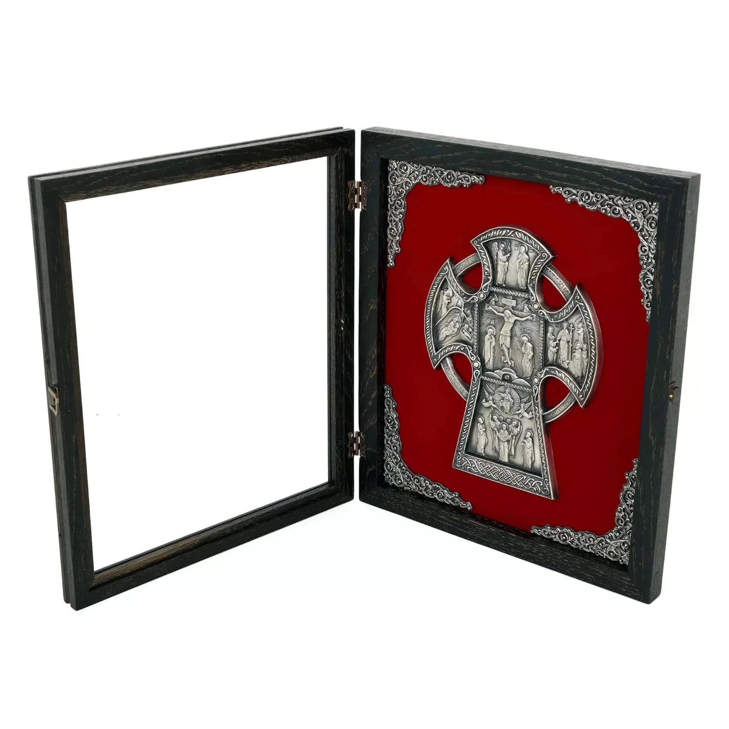 Crucifix în ramă K05.1