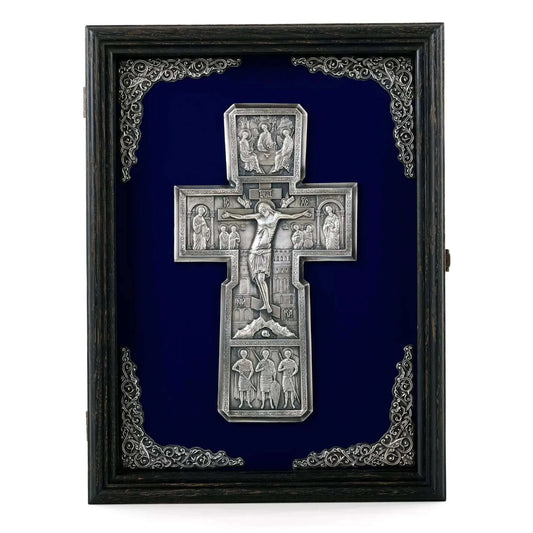 Crucifix în ramă K04.1 la pret de 1160 RON, cruce, cruce ortodoxa, cruce ortodoxa model, crucifix, crucifix ortodox, crucifixul, modele de cruci ortodoxe