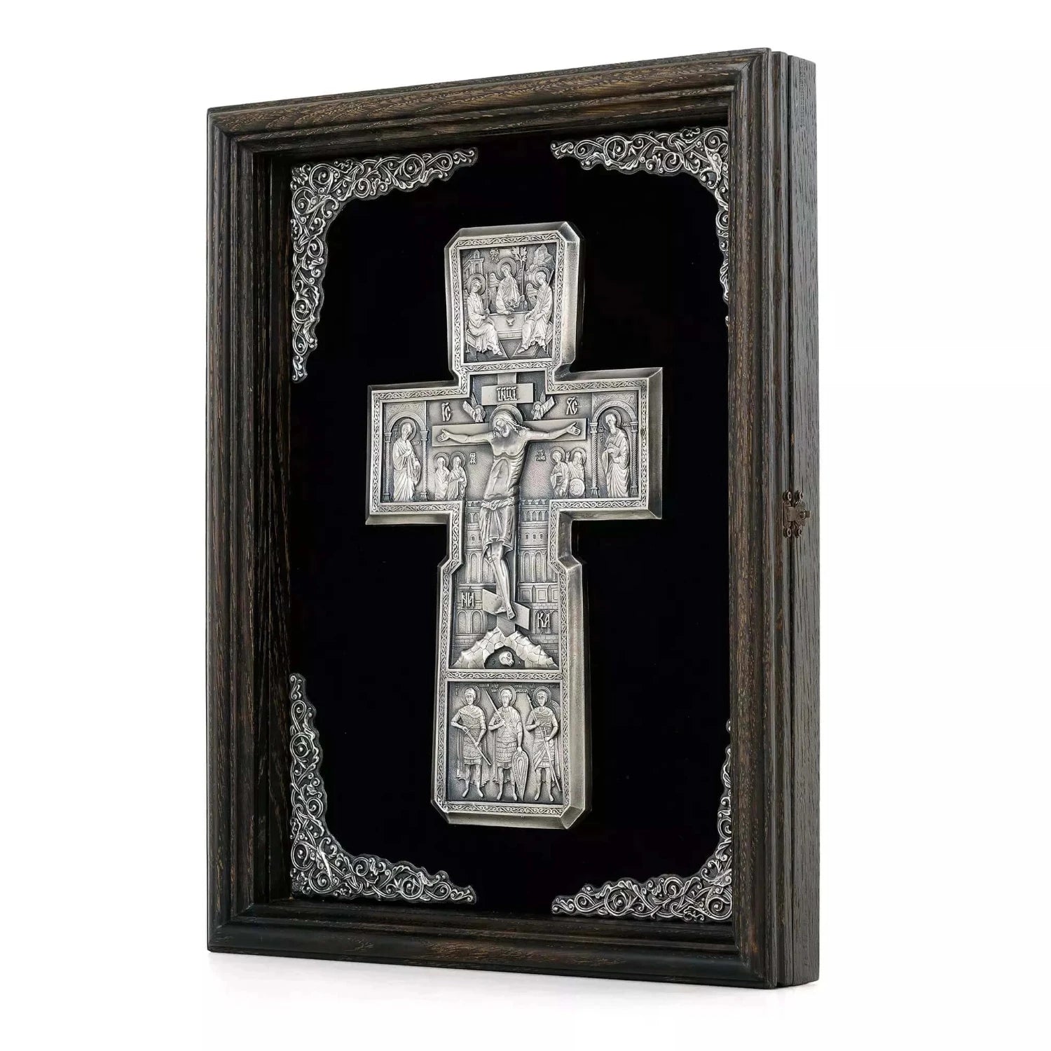Crucifix în ramă K04 la pret de 1160 RON, cruce, cruce ortodoxa, cruce ortodoxa model, crucifix, crucifix ortodox, crucifixul, modele de cruci ortodoxe