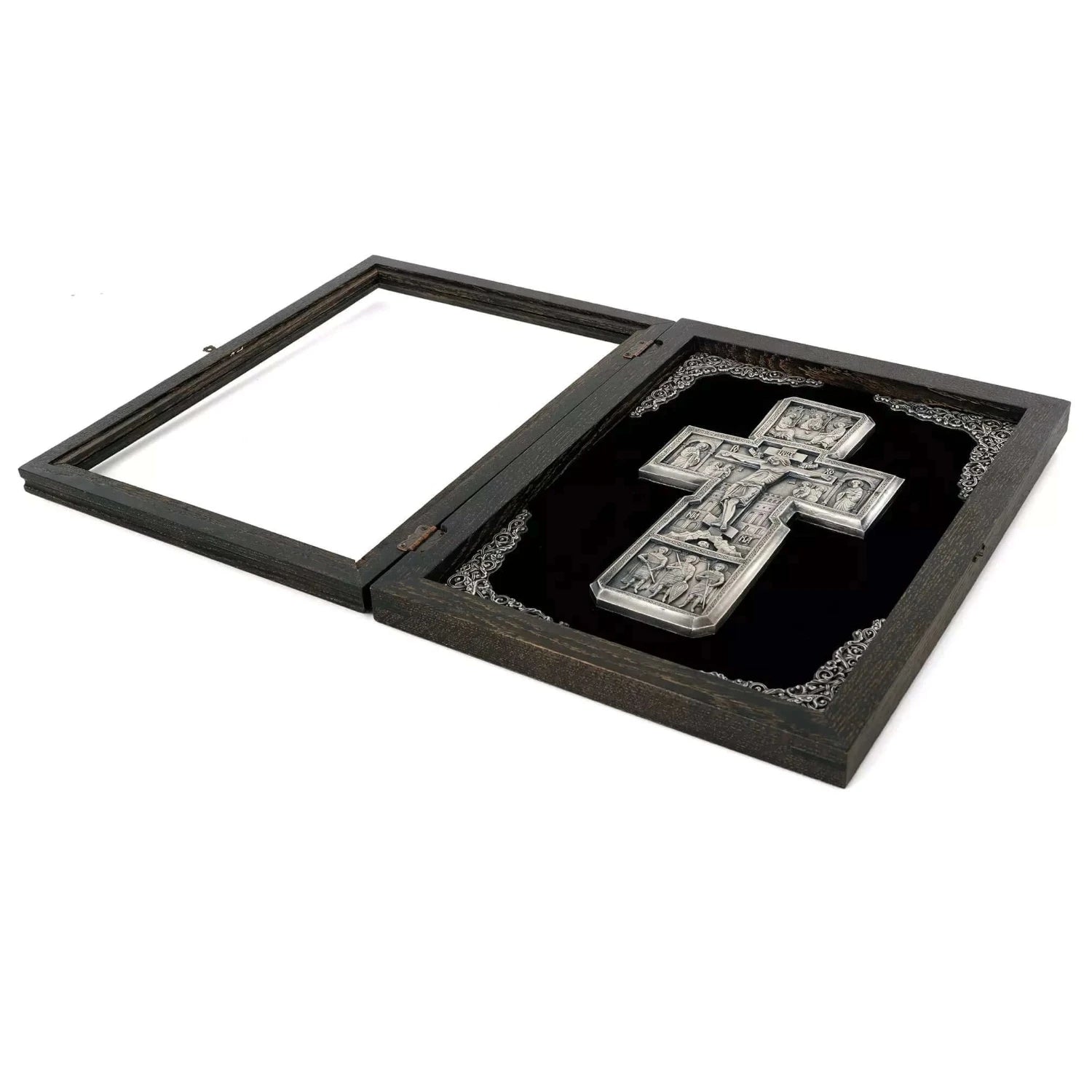 Crucifix în ramă K04 la pret de 1160 RON, cruce, cruce ortodoxa, cruce ortodoxa model, crucifix, crucifix ortodox, crucifixul, modele de cruci ortodoxe