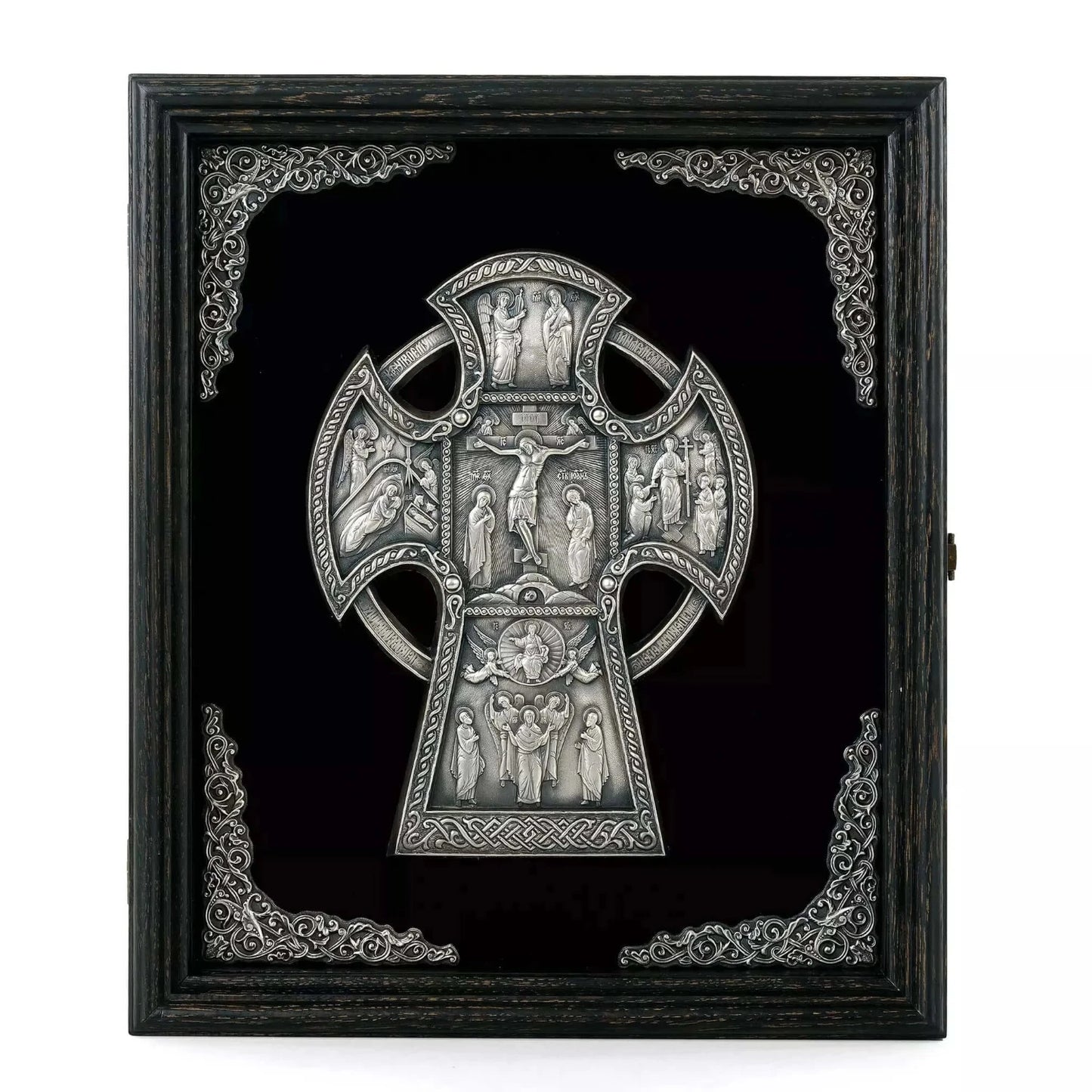 Crucifix în ramă K05 la pret de 1160 RON, cruce, cruce ortodoxa, cruce ortodoxa model, crucifix, crucifix ortodox, crucifixul, modele de cruci ortodoxe
